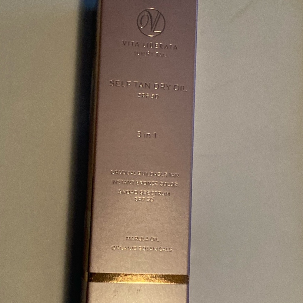 Sunless tanning oil NIB